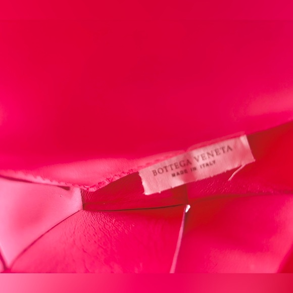 BOTTEGA VENETA Small Pink Cassette Crossbody Bag - Picture 7 of 9